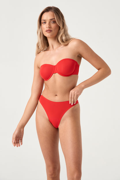 The Strapless Bra - Cherry Limited Edition