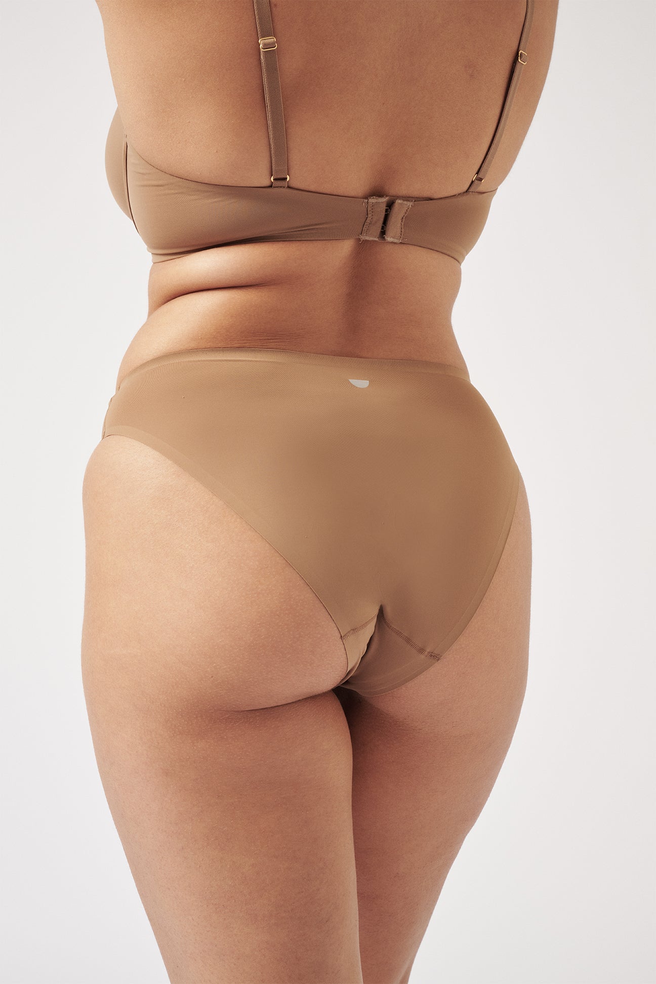 The Seamless Bikini - Taupe